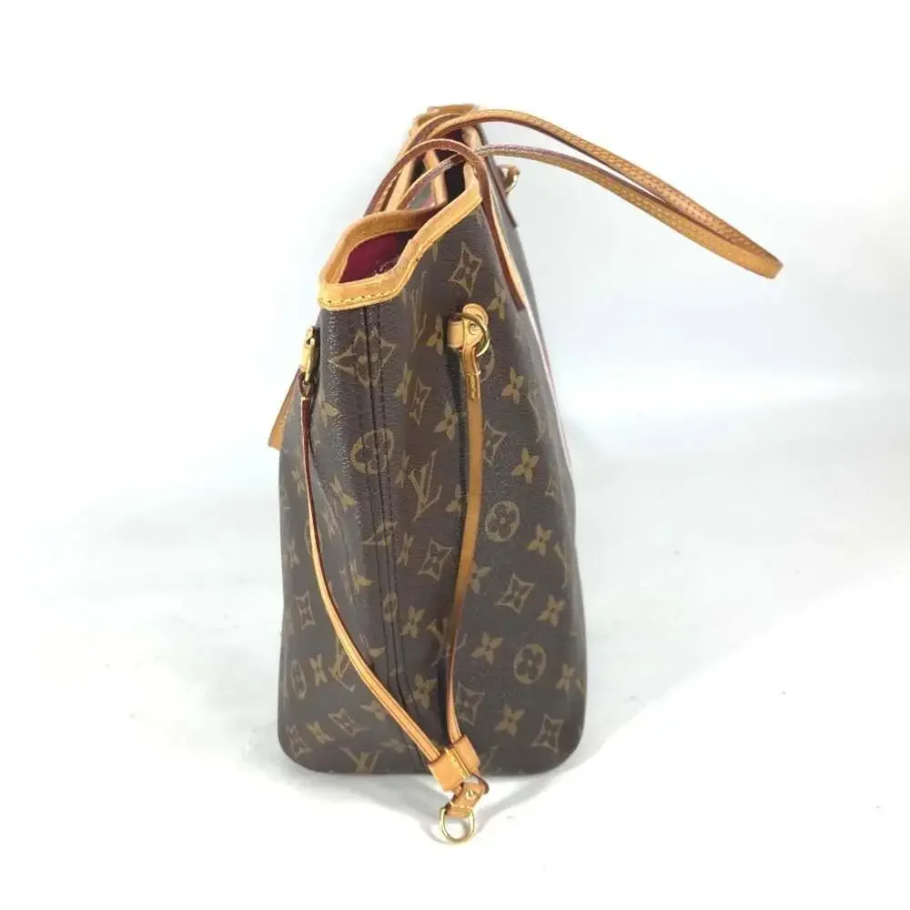 LOUIS VUITTON Brown Monogram Canvas Neverfull MM Shoulder Bag